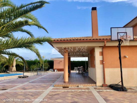 VENTA DE CHALET DE ALTAS CALIDADES EN EL CHORRICO, MOLINA DE SEGURA, MURCIA - MURCIA