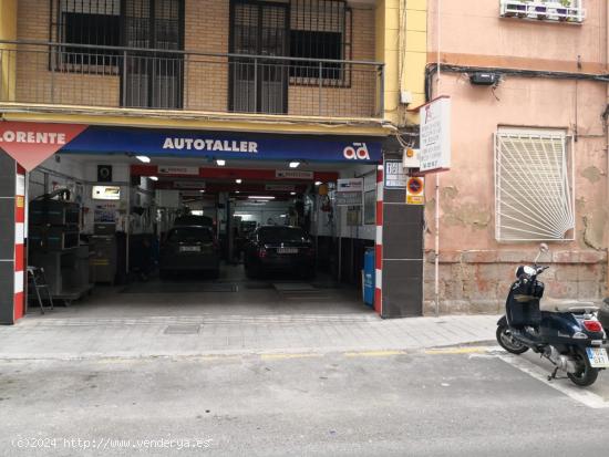 SE VENDE LOCAL MONTADO COMO TALLER MECANICO - ALICANTE