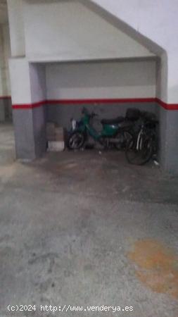 SE VENDE GARAJE EN ZONA CAROLINAS ALTAS - ALICANTE