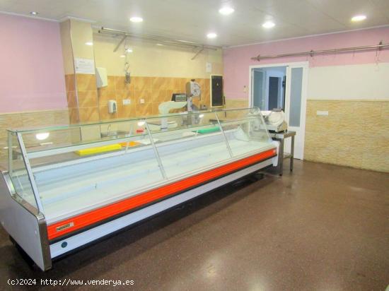  LOCAL COMERCIAL EN ALQUILER EN MOGENTE - VALENCIA 