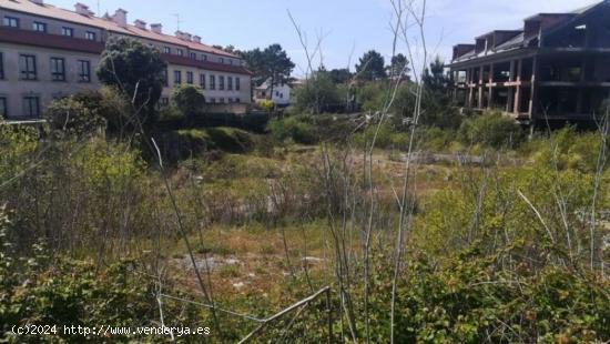 OBRA PARADA EN RIBEIRA - A CORUÑA