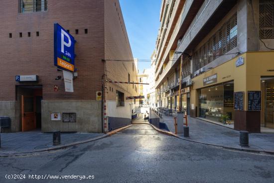 !!Plaza de aparcamiento en Mercado de San Agustin!! - GRANADA