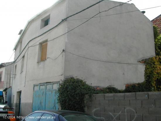  Casa en venta en Cuéllar (Segovia). Barrio de la Cuesta. Ref. 1177 - SEGOVIA 