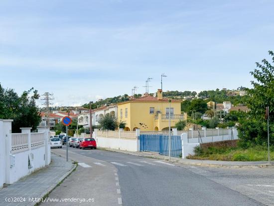 ¡Tu Oasis Familiar en Comarruga a Solo 5 Minutos de la Playa! - TARRAGONA