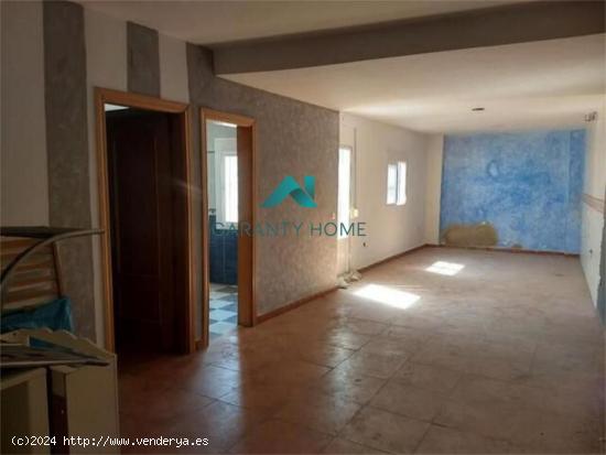  🏡 ¡Casa independiente en venta en el Casco Antiguo de Badajoz! - BADAJOZ 