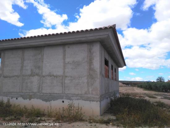 Chalet en construcción en zona de El Campillo - MURCIA