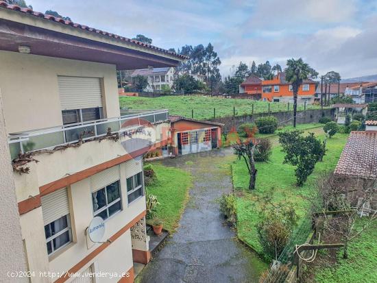 Chalet pareado en venta en Camiño Igrexa, Beade-Valadares - PONTEVEDRA