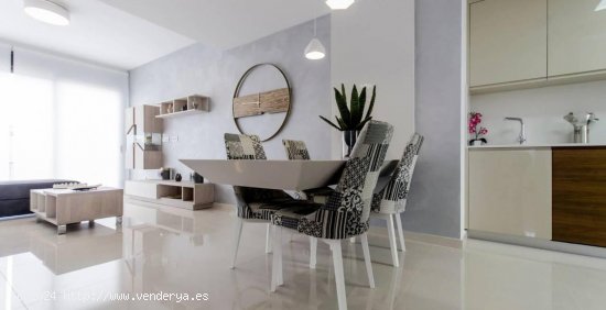 Villa en venta a estrenar en San Miguel de Salinas (Alicante)