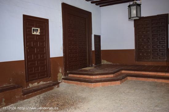 CASA SOLARIEGA EN VENTA EN CALAMOCHA - TERUEL