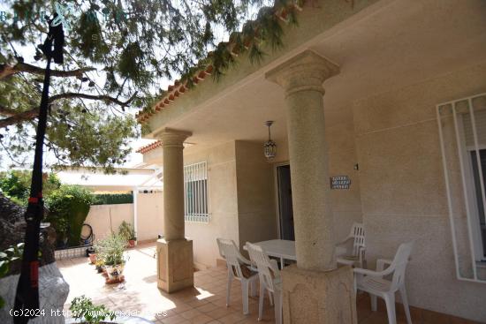 Chalet en venta en Bolnuevo - MURCIA