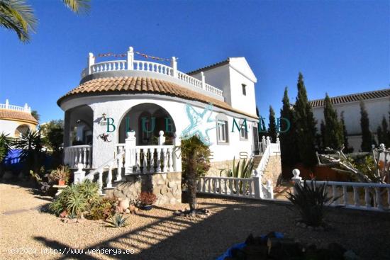 VILLA NEPTUNO EN CAMPOSOL - MURCIA