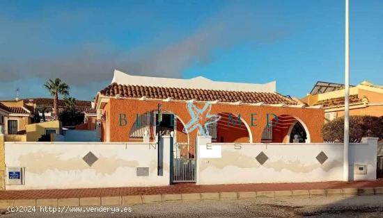  CHALET DE 2 DORMITORIOS Y 1 BAÑO EN CAMPOSOL - MURCIA 