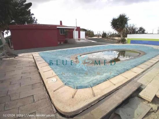 3 DORMITORIOS 2 BAÑOS CASA DE CAMPO CON PISCINA PRIVADA - MURCIA