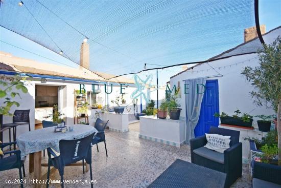 GRANDÍSIMA CASA DE CAMPO A LA VENTA EN LAS PALAS - MURCIA