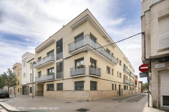  Promoción de plazas de parkings en Vilanova i la Geltrú. - BARCELONA 