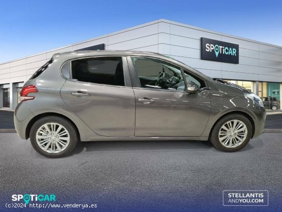 Peugeot 208  5P  1.2L PureTech 60KW (82CV) Style - Madrid