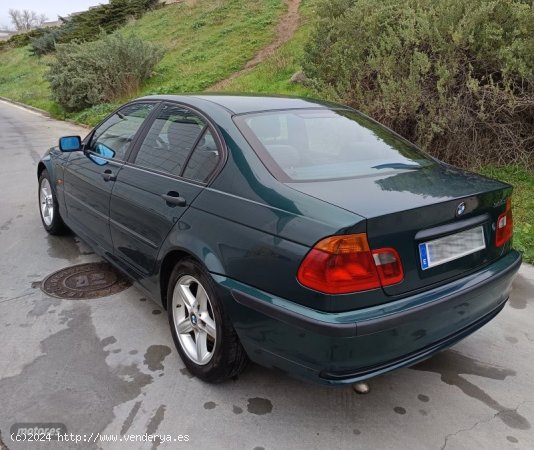 BMW Serie 3 320d Auto. de 2001 con 221.500 Km por 4.000 EUR. en Zamora