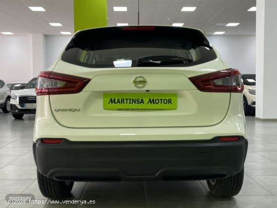 Nissan Qashqai DIG-T 103kW Acenta de 2021 con 57.000 Km por 19.800 EUR. en Malaga