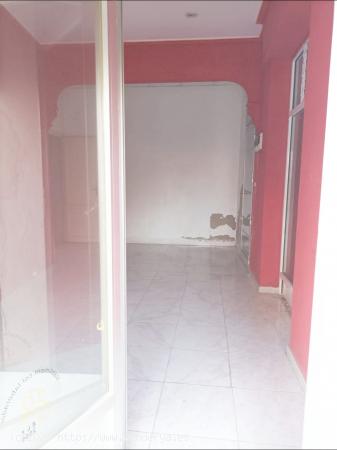 SE ALQUILA LOCAL COMERCIAL EN ELCHE ZONA RAVAL - ALICANTE