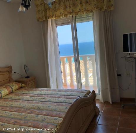 SE VENDE BUNGALOW CON VISTAS AL MAR EN ARENALES DEL SOL (ELCHE) - ALICANTE