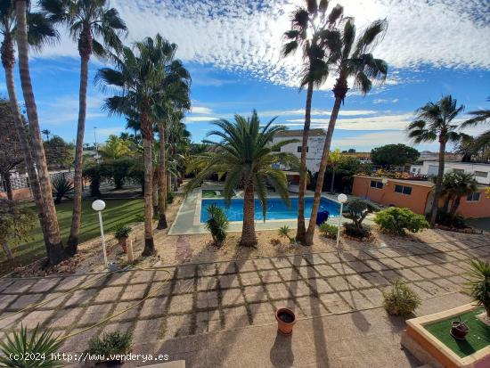  SE VENDE CHALET - ALICANTE 