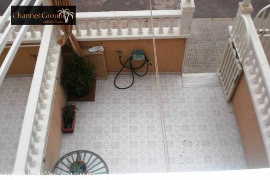 SE VENDE O ALQUILA BUNGALOW - ALICANTE