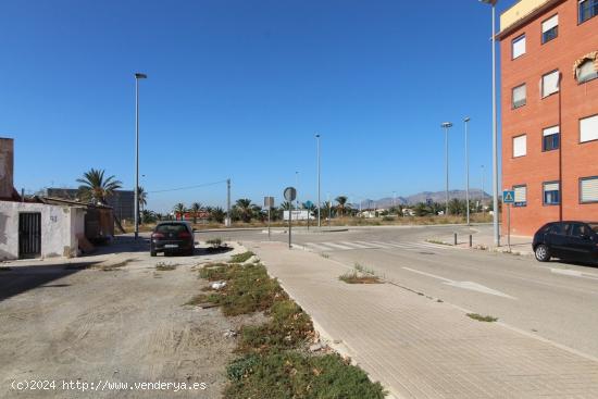 Parcela en venta  de terreno urbano de 140,97 m2 en partida de  carrús frente l'aljub - ALICANTE