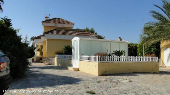 PRECIOSO CHALET DE LUJO CERCANO A ELCHE - ALICANTE