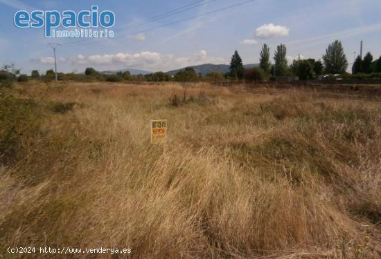 VENTA TERRENO EN CUBILLOS DEL SIL - LEON