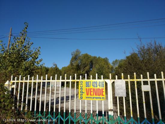  FINCA A LA VENTA EN VILLALIBRE - LEON 