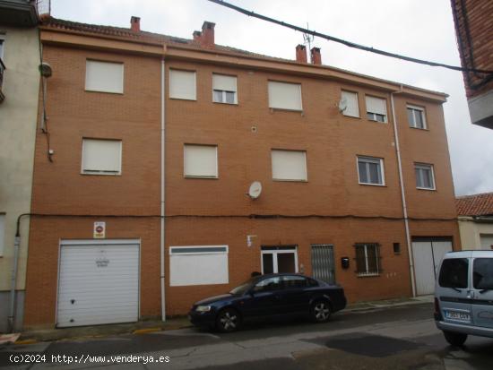  VENTA PISO EN VILLAQUILAMBRE - LEON 