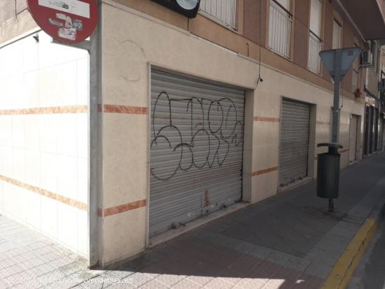 Local comercial en buena zona de paso - ALICANTE