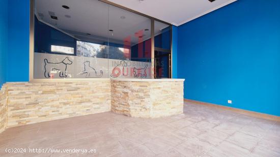 LOCAL COMERCIAL EN LA ZONA DEL COUTO - ORENSE