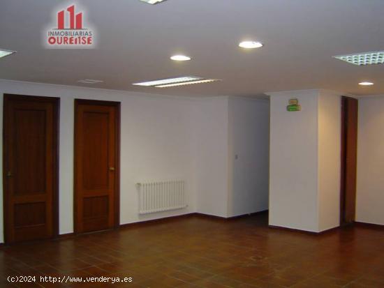 REF: 01809 SE VENDE O ALQUILA OFICINA EN PLENO CORAZON DE OURENSE - ORENSE