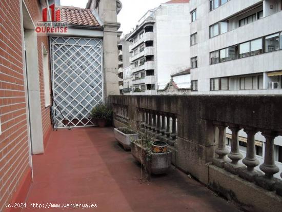 SEÑORIAL PISO CON TERRAZA EN EL CENTRO DE LA CIUDAD DE OURENSE - ORENSE