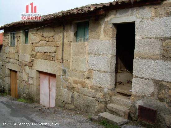 CASA PARA REFORMAR EN LA ZONA DE ALONGOS - ORENSE