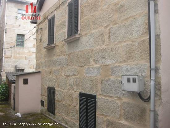 CASA DE PIEDRA PARA REFORMAR EN LA ZONA DEL COUTO - ORENSE