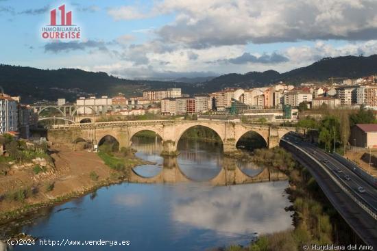 SE VENDE O ALQUILA BAJO EN EL BARRIO DEL VEINTIUNO - ORENSE