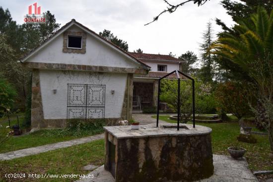 CASA SEMI NUEVA CON TERRENO EN LA ZONA DE VILAR DE ASTRES - ORENSE