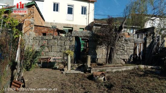  CASA PARA REFORMAR EN LA ZONA DE O PINO - ORENSE 