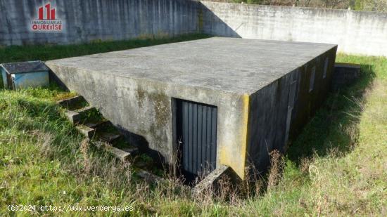 TERRENO URBANIZABLE CON PISCINA EN PIÑOR. - ORENSE