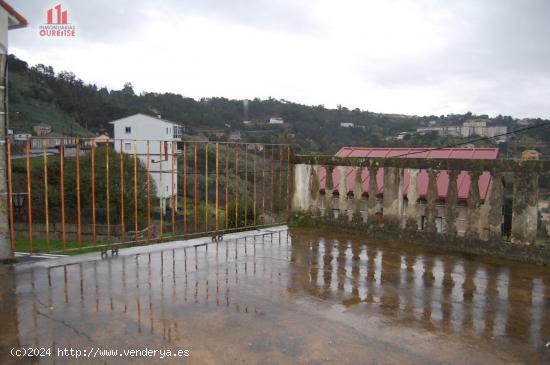  CASA PARA REFORMAR EN LA ZONA DE BARROCANES - ORENSE 