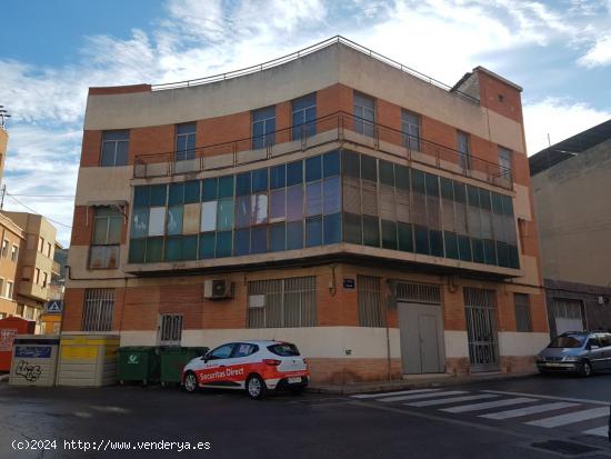  Nave industrial en casco urbano de Villena - ALICANTE 