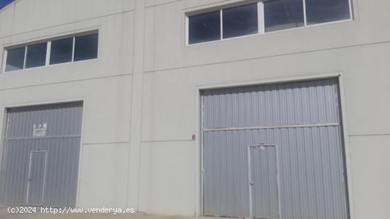  VENTA O ALQUILER NAVE INDUSTRIAL EN MORA DE EBRE - TARRAGONA 