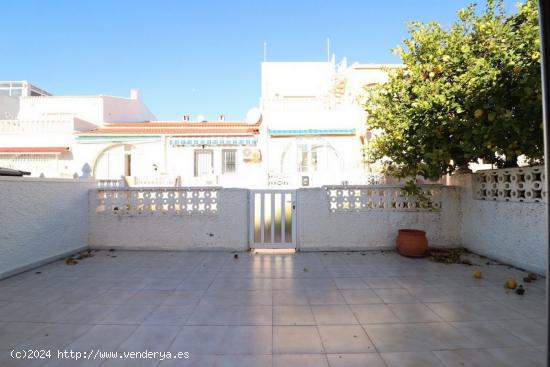 BUNGALO BAJO EN EL CHAPARRAL , TORREVIEJA - ALICANTE