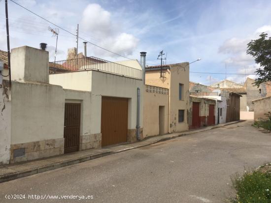  Terreno Urbano en el centro del pueblo de Ubeda - JAEN 