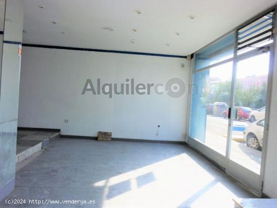 LOCAL DE 310 M2 JUNTO AL HOSPITAL VALDECILLA - CANTABRIA