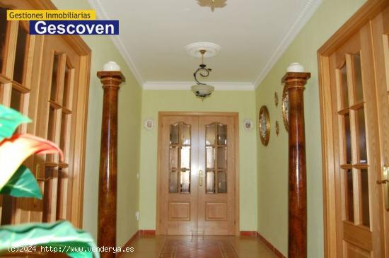 VENTA CHALET CON DOS VIVIENDAS - CACERES