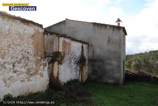 CASA RÚSTICA SEMIRREFORMADA - CACERES