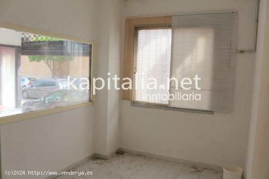 Se alquila  local comercial - VALENCIA